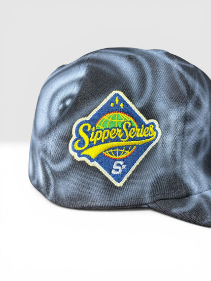 THE PINTS FITTED HAT STAR SKULL 1 OF 1